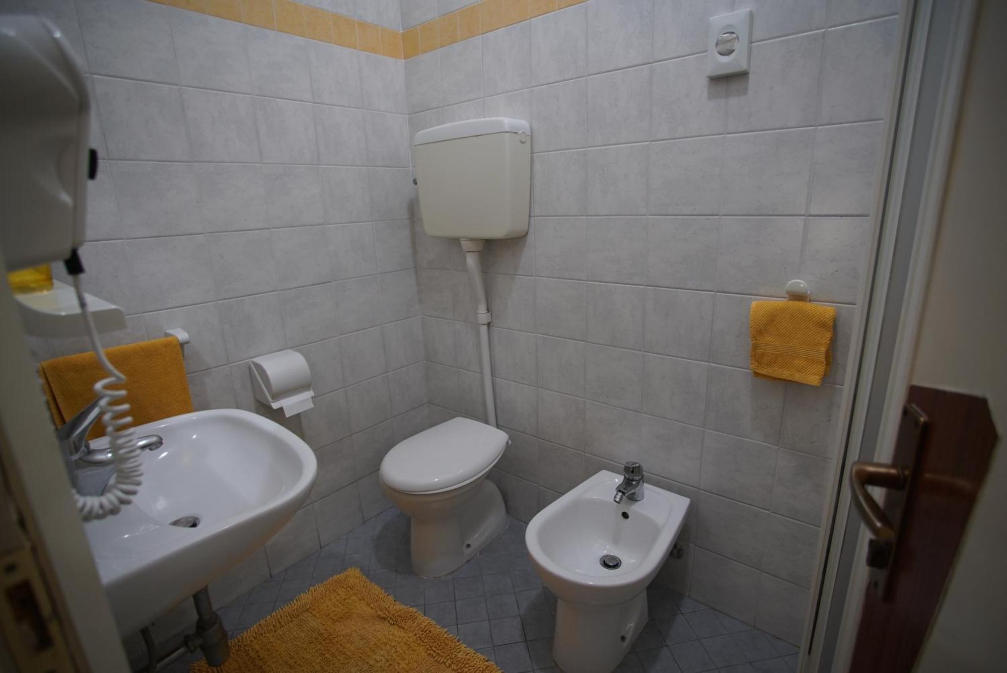 Hotel Dell'Angelo Римини Экстерьер фото